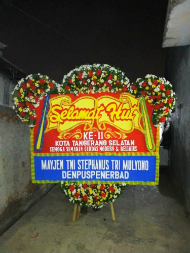 Bunga Papan Congratulation Cikelet